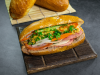Bánh Mì Nóng Giòn – Món Ăn Sáng “Cứu Đói” Cả Ngày